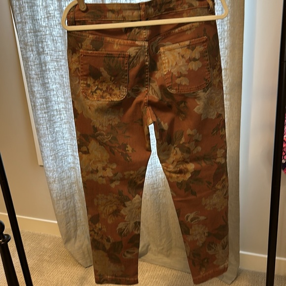 Pilcro High Rise button fly Slim Floral jeans - Picture 2 of 5